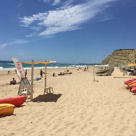 Spacious - Porto De Mos Beach Лагуш